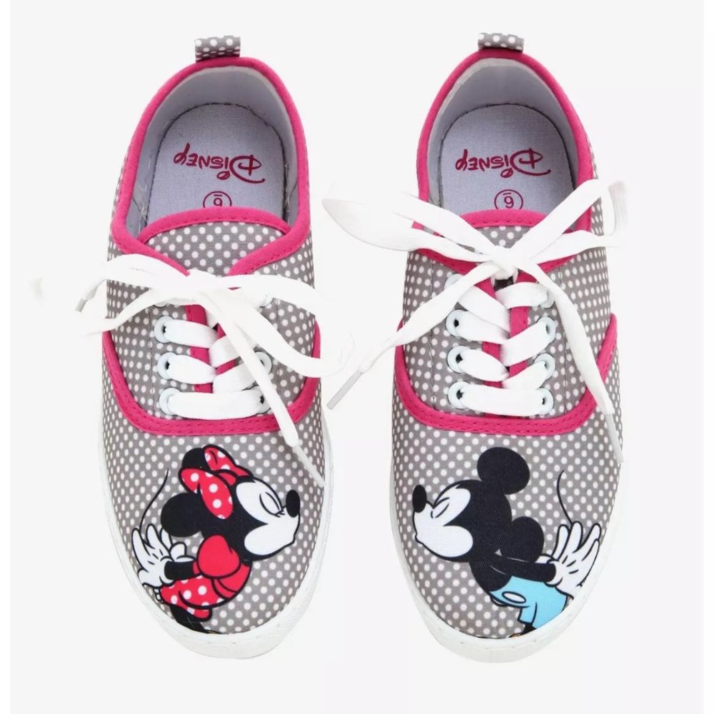 Disney Mickey & Minnie Mouse Kissing Lace-Up Sneakers